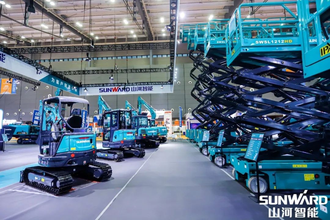 “山河绿”亮相长沙国际工程机械展,50余款产品尽显山河智能创新实力