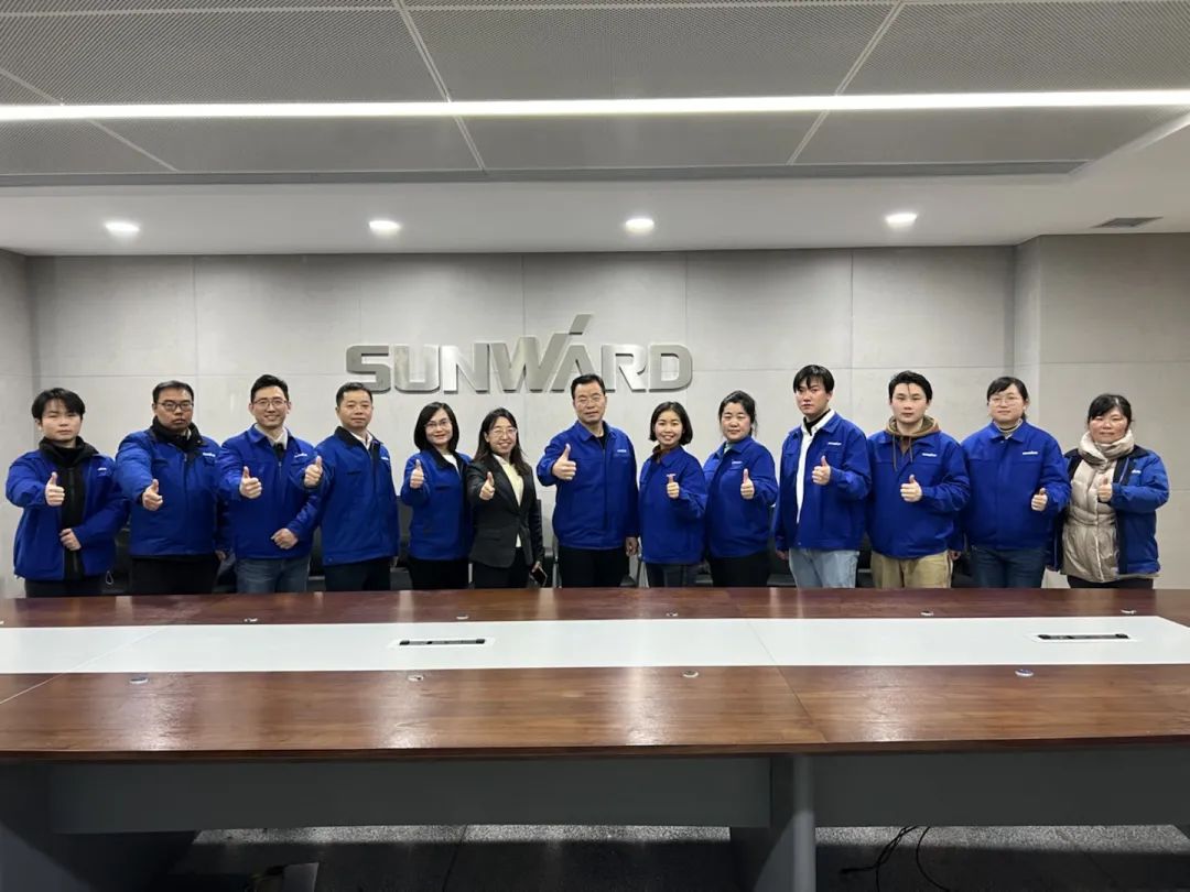 一金一铜二优秀!山河智能斩获“华辰杯”多个大奖