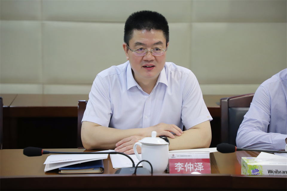 “双向奔赴 合作共赢”山河智能与中钨高新签订战略合作协议