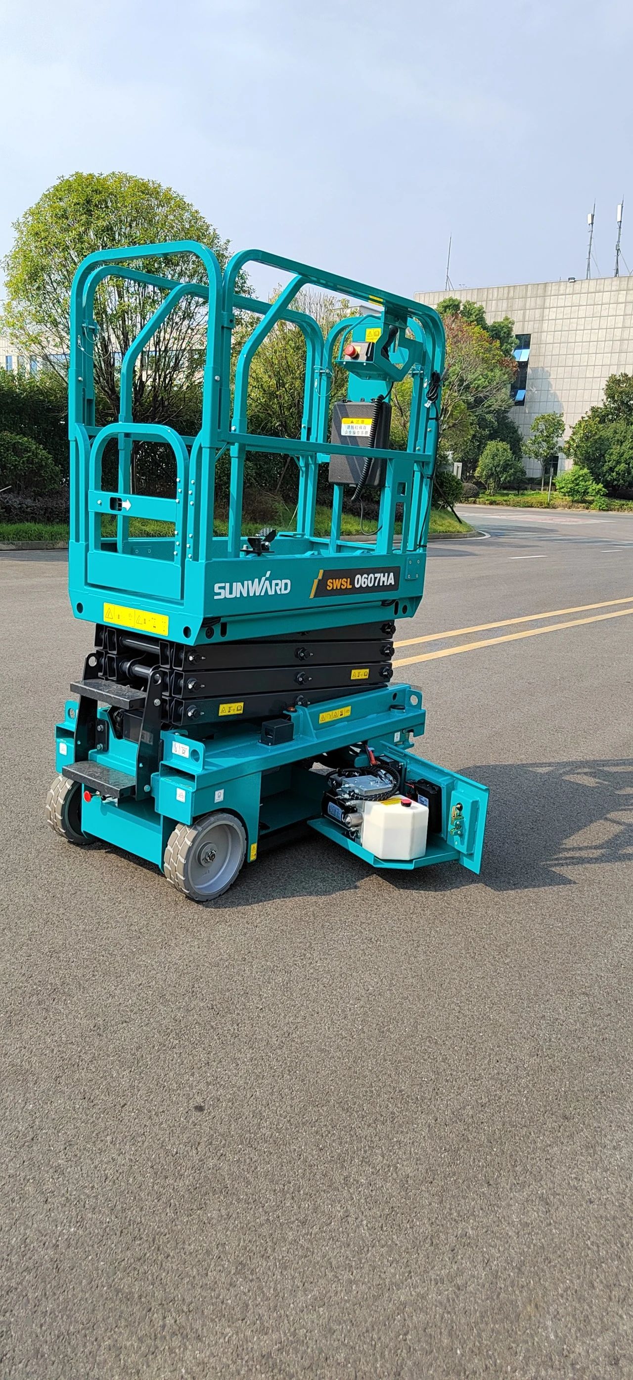 向“新”而行！山河智能又一款电动液驱剪叉式高空作业平台发布