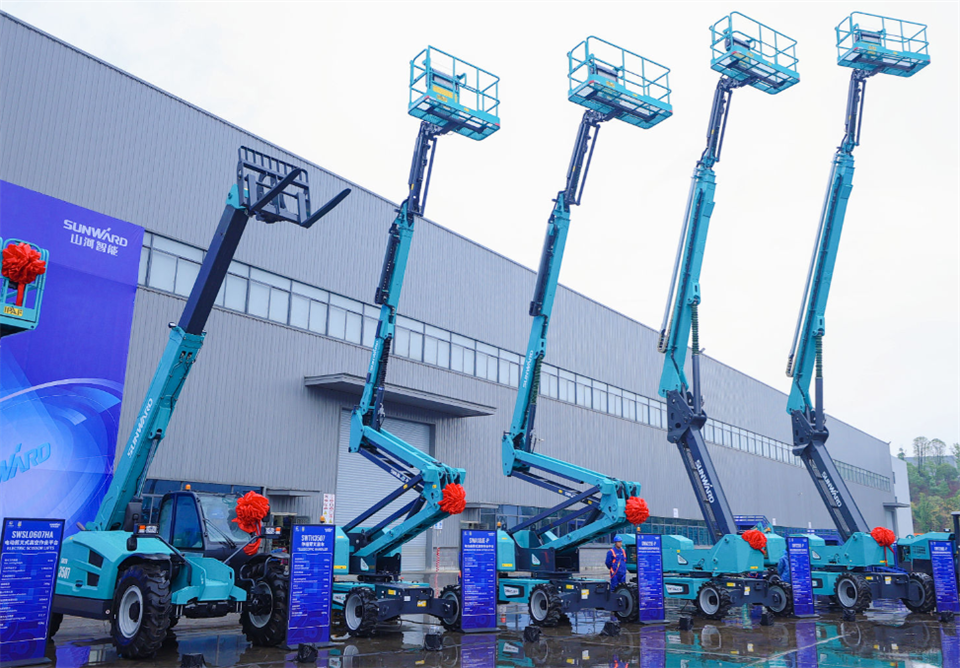 为客户创造价值，山河智能集中发布20余款新品