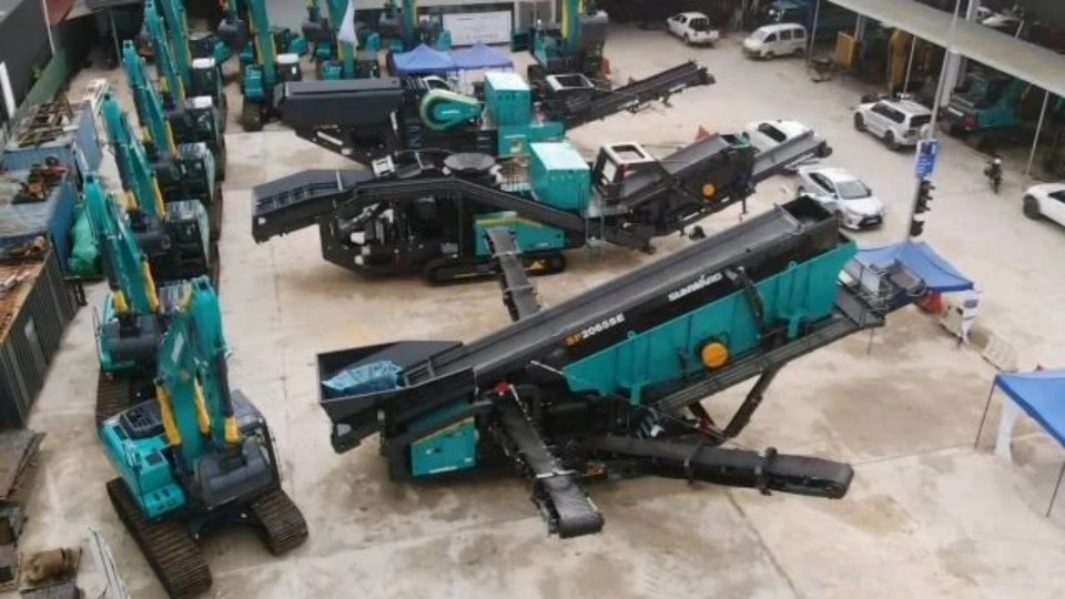 山河智能高端设备批量交付，助力马来西亚基建升级